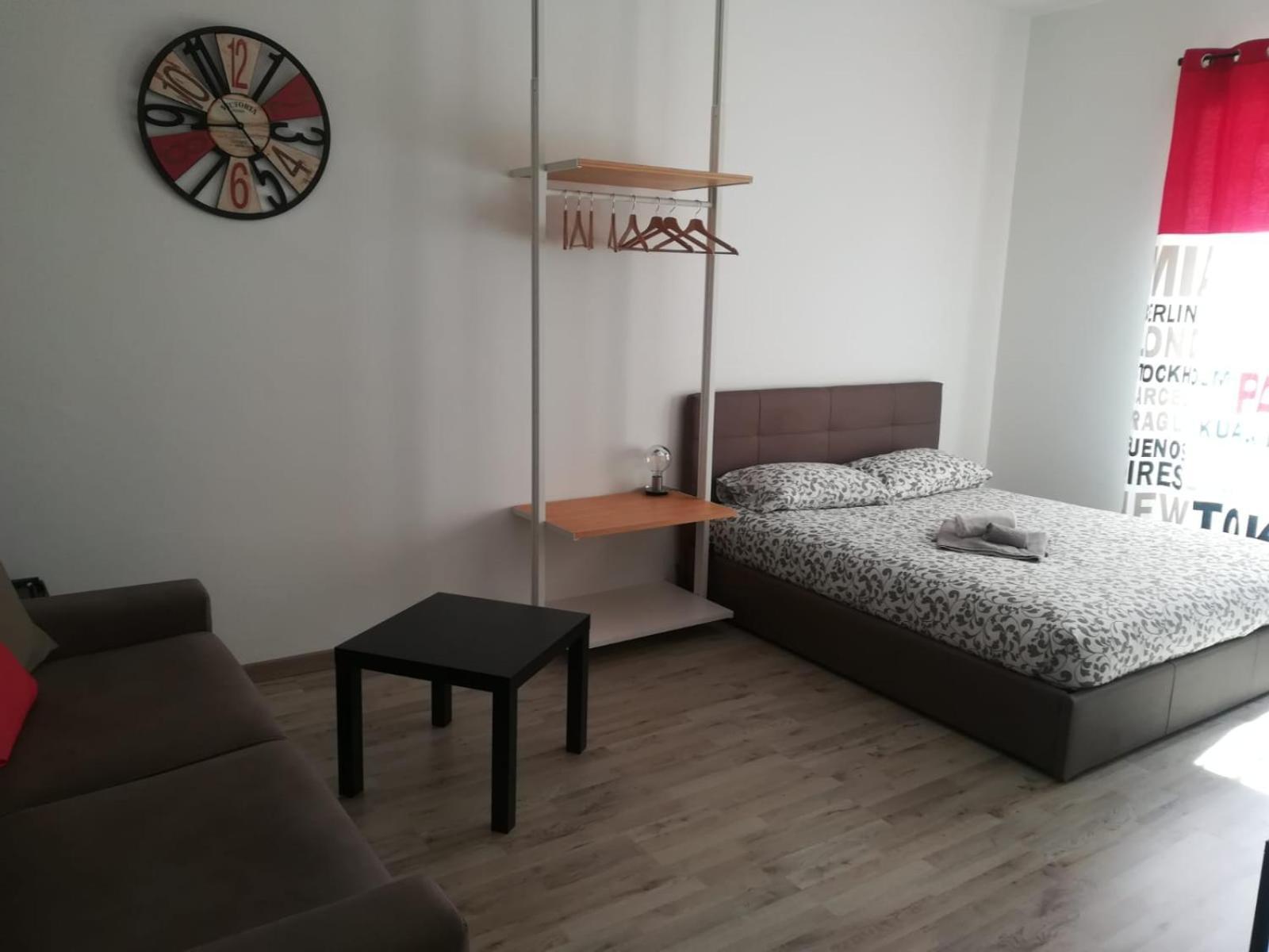 Murena Apartments & Rooms Rome Bagian luar foto